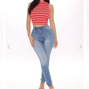 Fashion nova Curve skinny 👖 medium blue wash